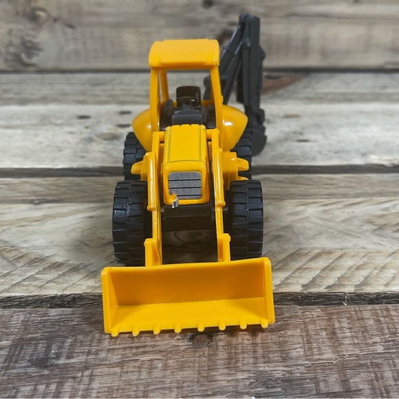 Popak New Ray Excavator Truck Yellow Dump Digger Construction Vehicle Hauler Toy - Picture 2 of 8